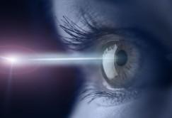 photo d'une opération laser des yeux